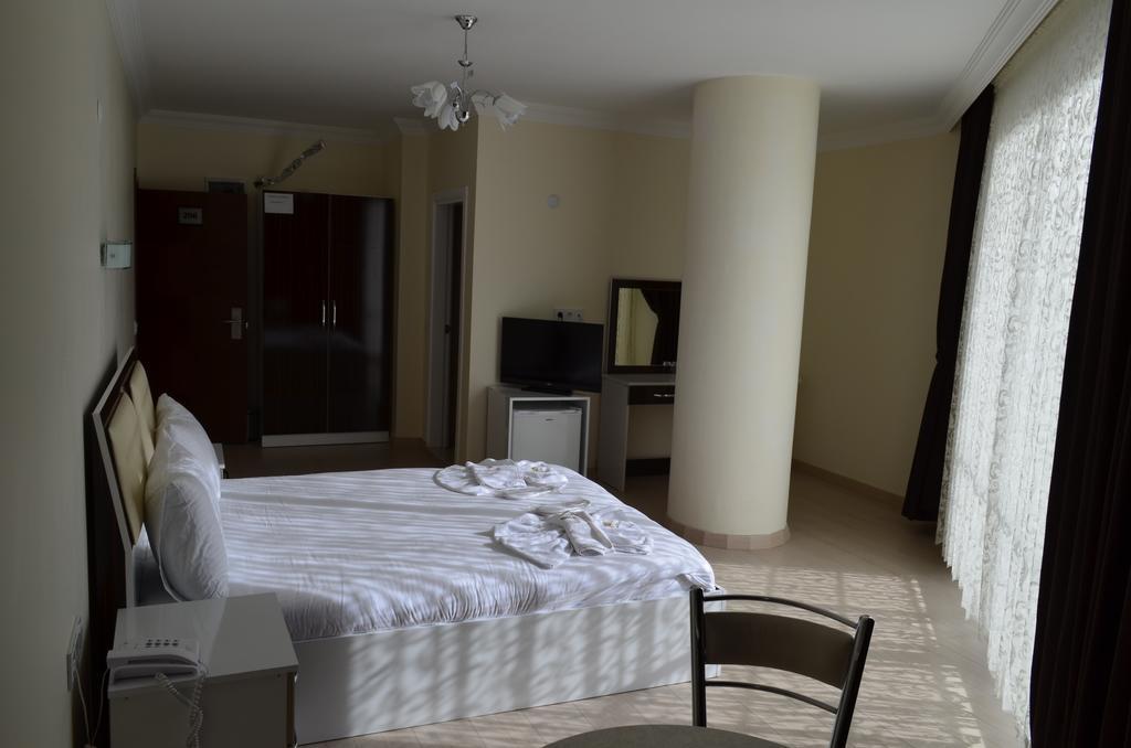 Kibyra Hotel Golhisar Экстерьер фото